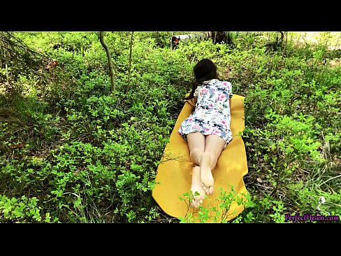 ❤️ Stranger trên Tinder thủ dâm của tôi L. và Fucks đam mê trong rừng ️ Video qua đường hậu môn tại chúng tôi ﹏